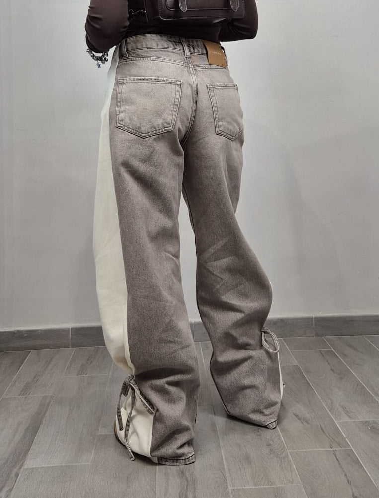 Jeans donna grigi a gamba larga con inserti crema, stile streetwear, moda femminile